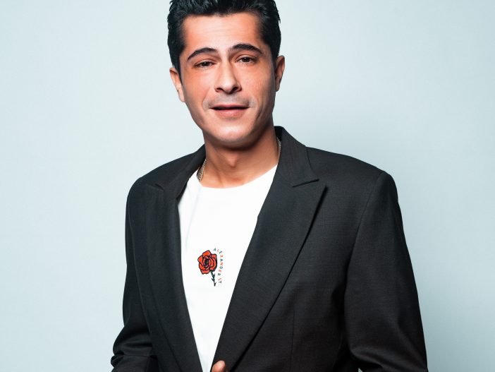 Oyuncu İsmail Hacıoğlu